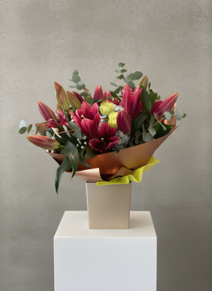 Luxury Lily, Rose & Hydrangea Bouquet