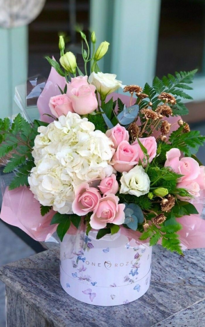 🎓 Summer Grace Bouquet